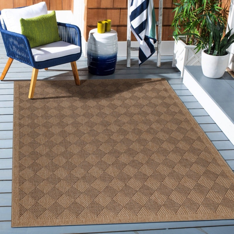 Elizabeth Indendørs/Udendørs Gulvtæppe i Beige & Sort med Simpelt Diamand Mønster fra Rugs by Uniquebeds Home & Living | Flere Størrelser