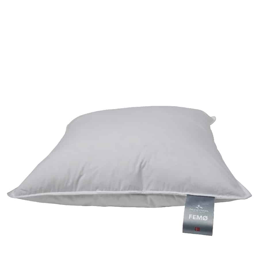 FEMØ 1-Kammer pude i Andedun med betræk i 100% Bomuld fra Quilts Of Denmark | 60x63 cm