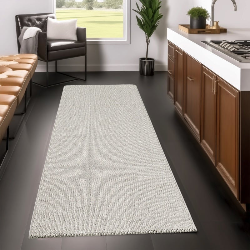 Hallie Cremefarvet Gulvtæppe fra Rugs by Uniquebeds Home & Living | Flere Størrelser