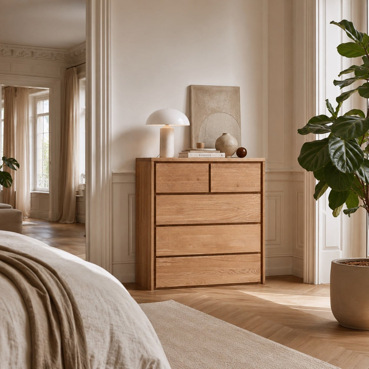 Heimdal Snedker Kommode/Skænk i Massiv FSC Egetræ med 2 Små og 3 Store Skuffer i Naturolie fra Organic Sleep | B88 x H100 x D42 | Leveres Færdigsamlet