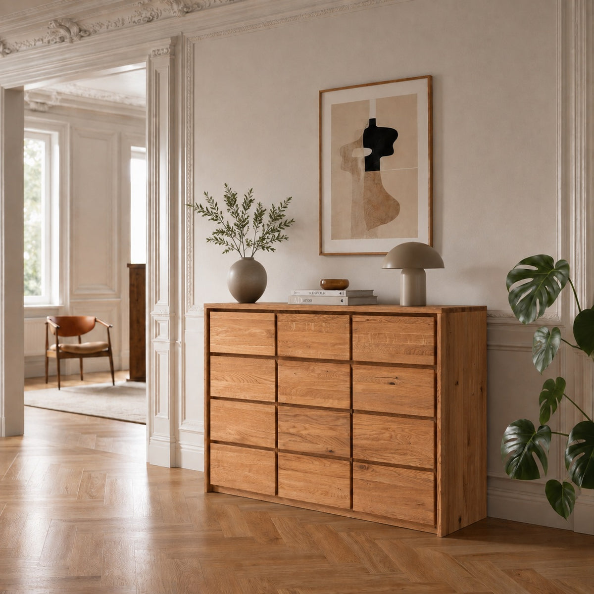 Heimdal Snedker Kommode/Skænk med 3 Skuffer & 3 låger i Massiv FSC Egetræ og Naturolie fra Organic Sleep | H91 x B130 x D48 cm | Leveres Færdigsamlet