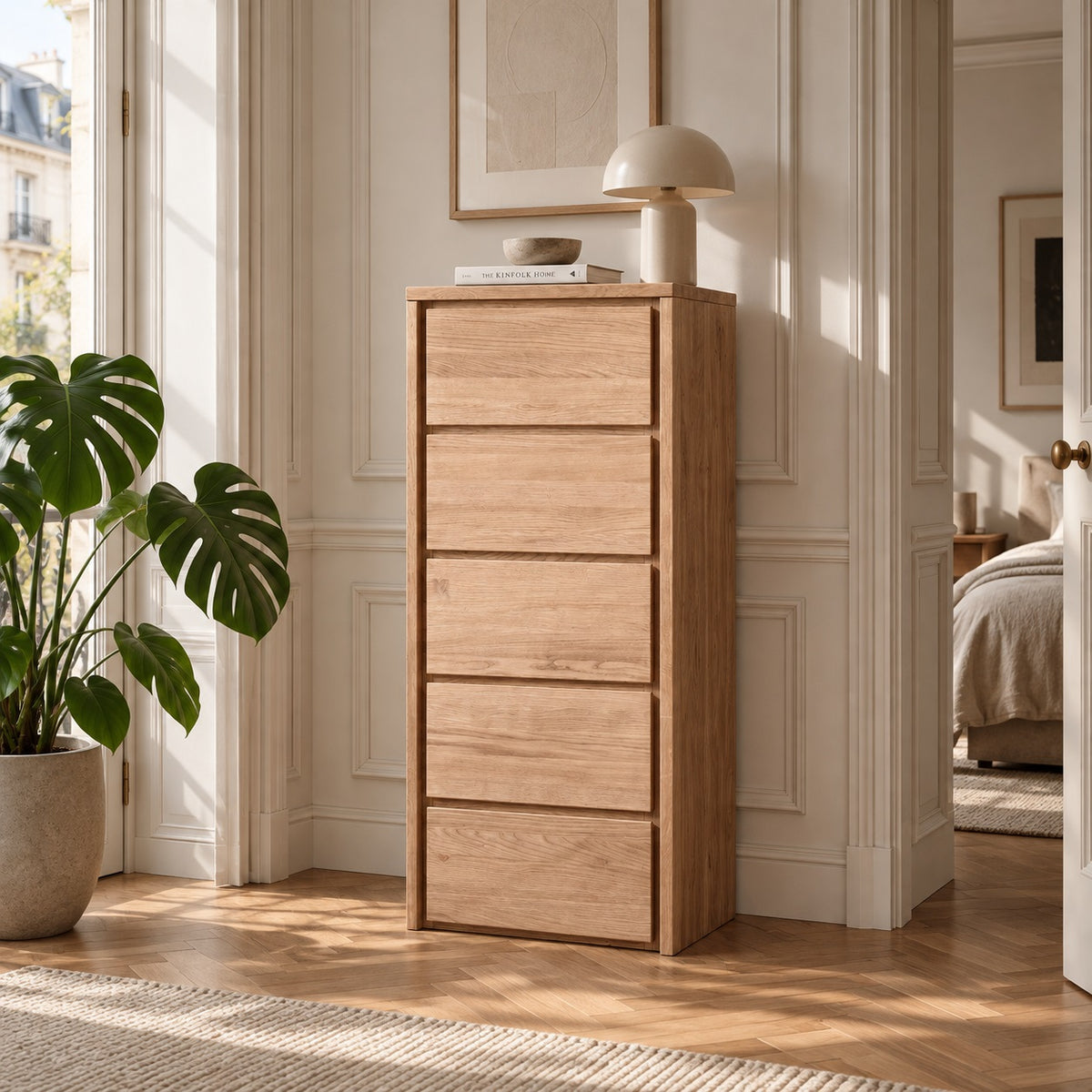 Heimdal Snedker Kommode i Massiv Egetræ med 5 Skuffer i Naturolie fra Organic Sleep | H113 x B47 x D42 cm | Leveres Færdigsamlet
