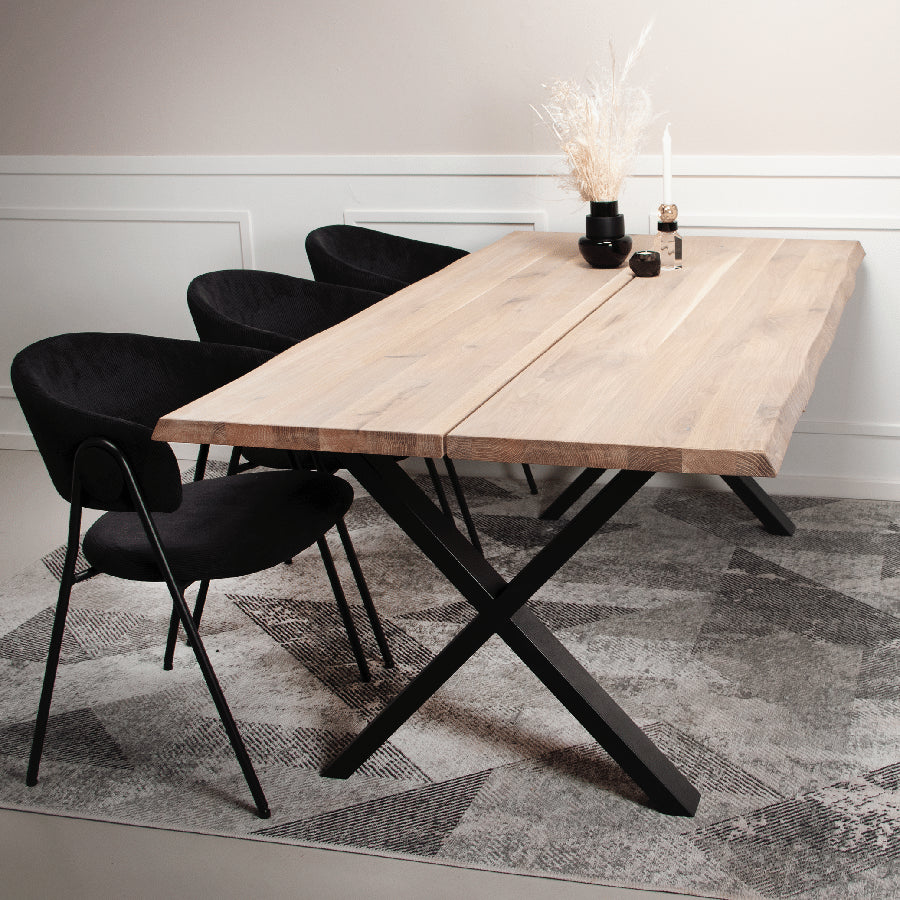 Hugin Snedker Spisebord i Massiv Egetræ & Hvid Olie fra House Of Sander | B80-103cm. L120-295cm. H4cm. – fra Unique Beds, Home & Living