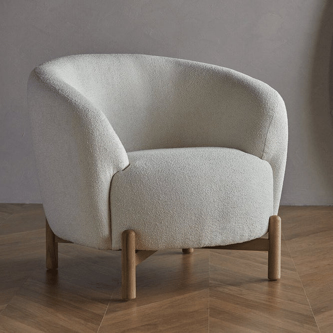 K450 Lænestol med Massive Egetræs ben fra Kragelund / Scandinavian Upholstery | Flere Farver – fra Unique Beds, Home & Living