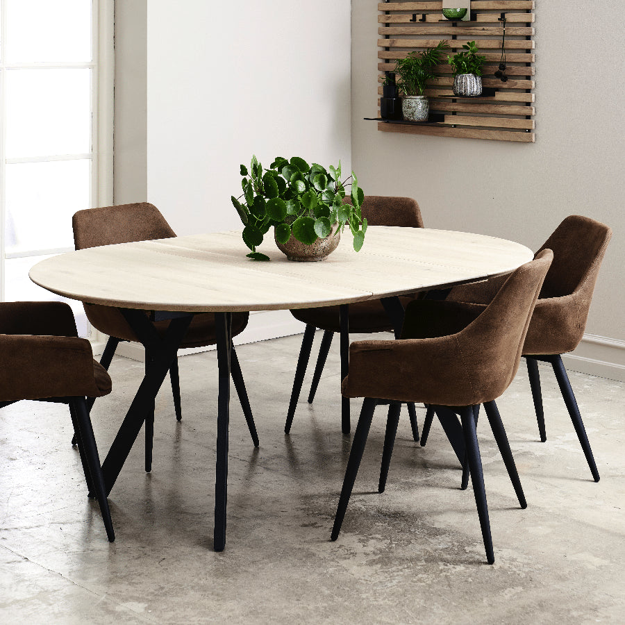 Miami Snedker Spisebord med Udtræk i Massiv Egetræ & Hvid Olie fra House Of Sander | Ø128-150cm. H3cm. – fra Unique Beds, Home & Living