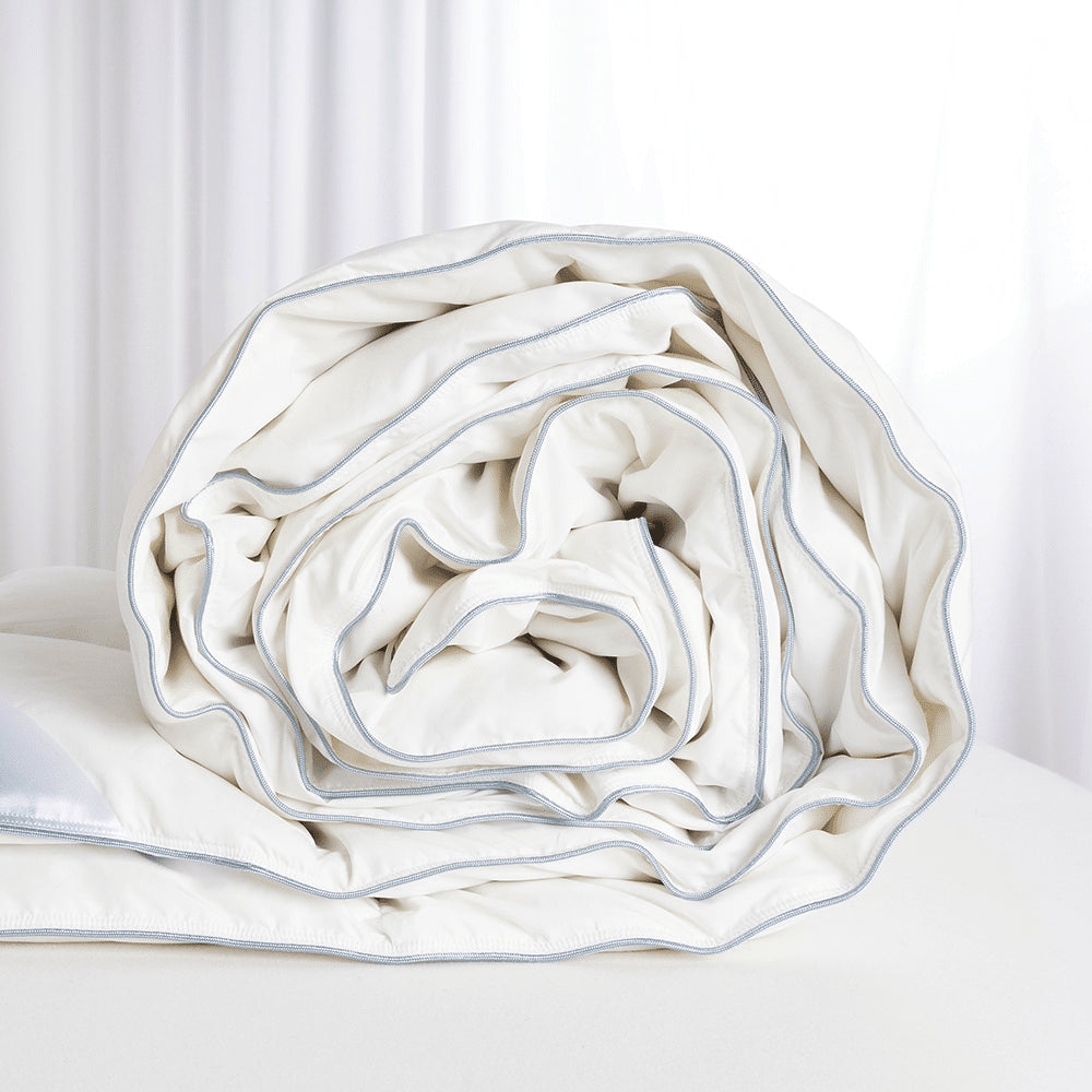 Passfjell Vinterdyne af Genanvendte Andedun og Andefjer i et 100% Genanvendt Polyester betræk – fra Unique Beds, Home & Living