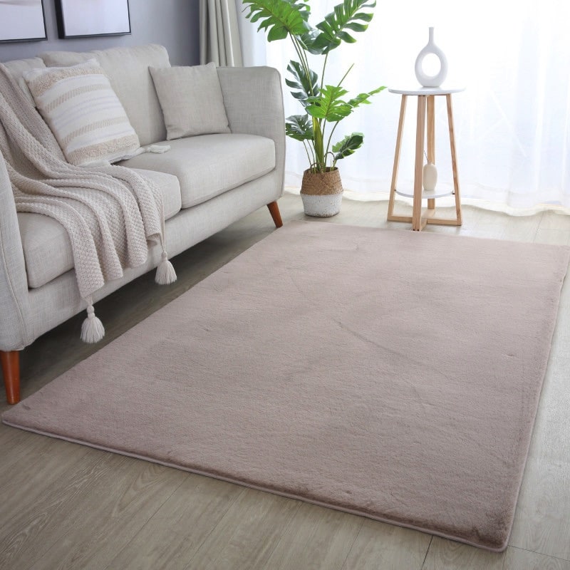 Violet Gulvtæppe i Beige fra Rugs by Uniquebeds Home & Living | Flere Størrelser i Firkantet & Rund
