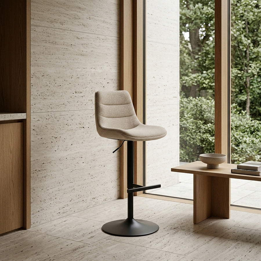Adisa Barstol i Beige Stof med Drejefunktion & Fodstøtte & Stel i Sort Stål fra Actona | B47xD52,5xH95cm - Billede 1