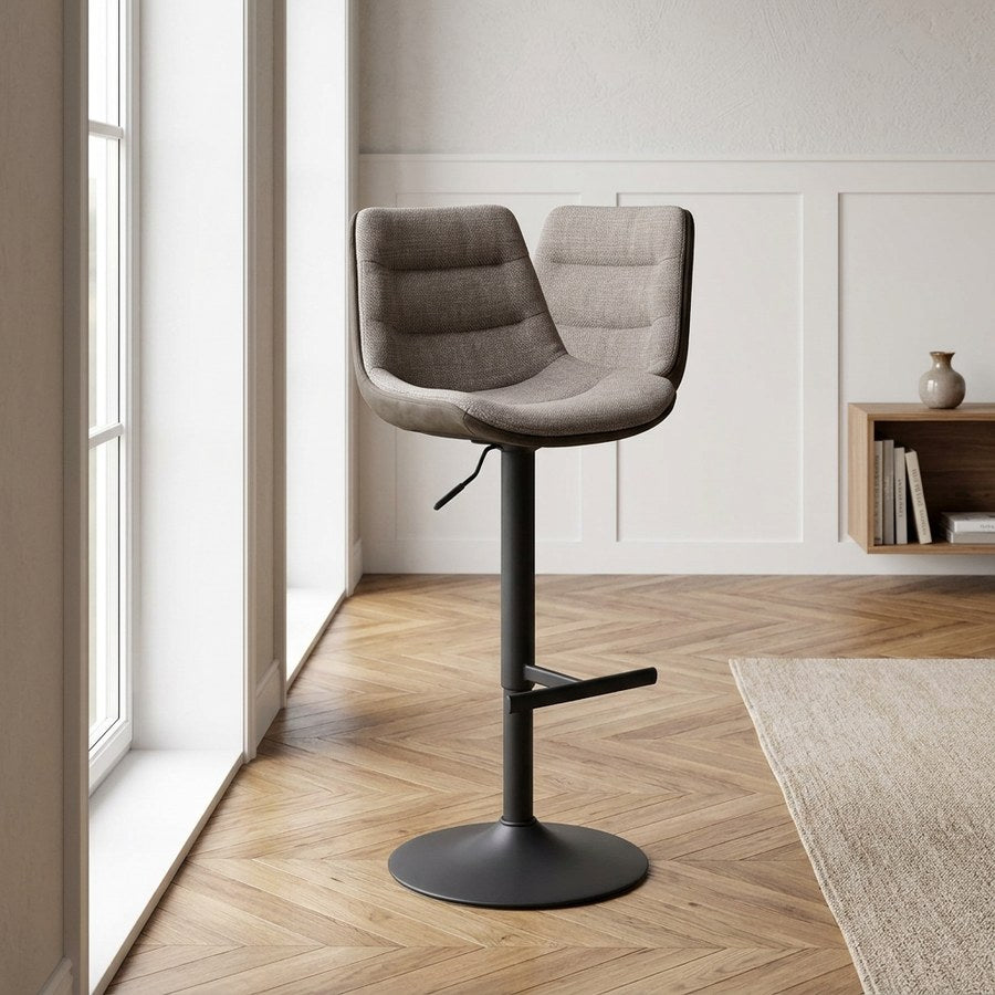 Adisa Barstol i Lys Gråbrun & Antracit Stof med Drejefunktion, Fodstøtte & Gaspatron & Stel i Mat Sort Stål fra Actona | BDH 47x52,5x95 cm - Billede 1