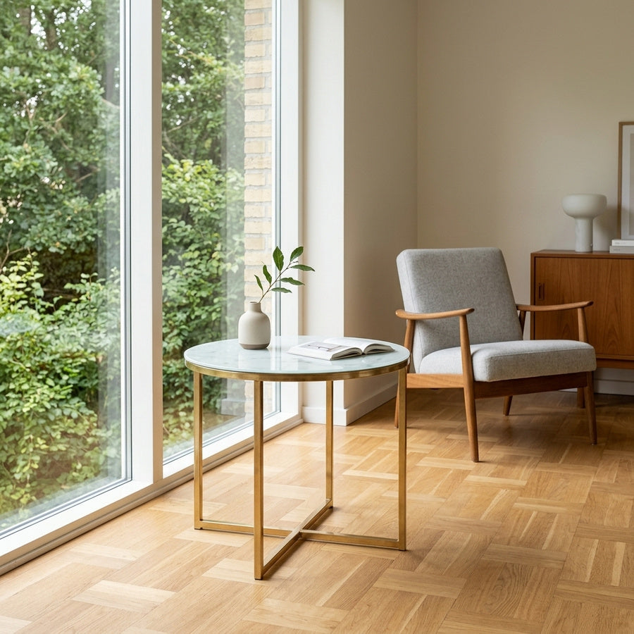 Alisma Hjørnebord i Hvid Glas & Stel i Gylden Krom Stål fra Actona | Ø50x42 cm - Billede 1