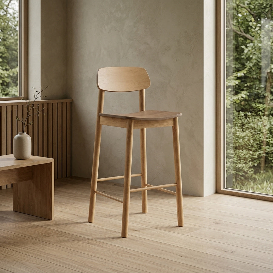 Barlow Barstol i Eg Egetræ med Fodstøtte og Stel i Eg Gummitræ fra Actona | 43,5x46,5x105cm - Billede 1