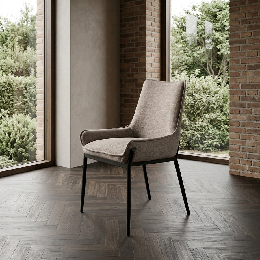 Calgary Spisebordsstol med Armlæn i Sandfarvet Polyesterstof med Sort Stålstel fra Unique Furniture | B58xH84xD59cm - Billede 1