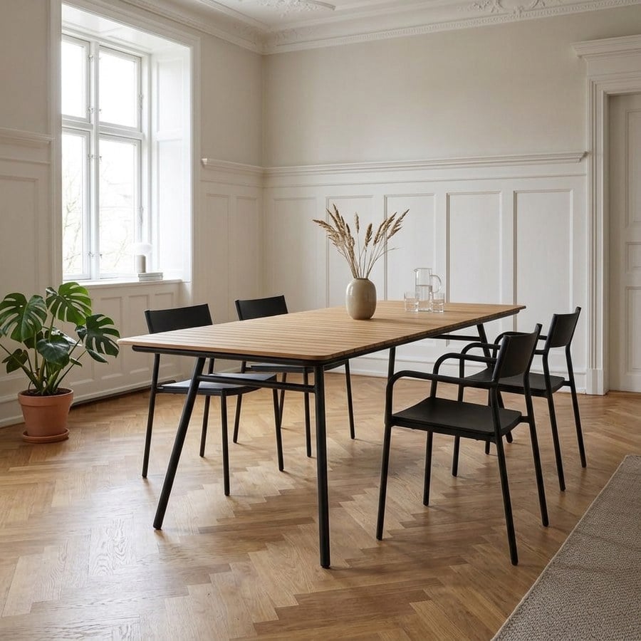 Cleveland Spisebord med Teak Bordplade og Sorte Ben fra House Nordic | L220xB90xH74cm