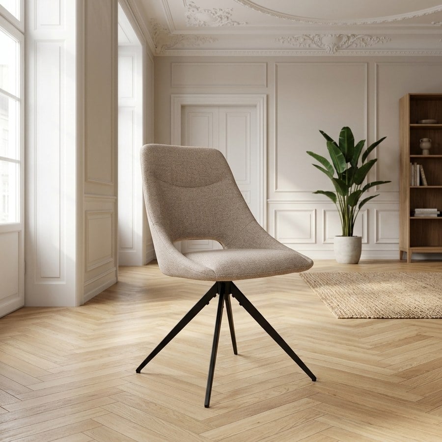 Dokka Spisebordsstol i Sand med Sorte Ben fra House Nordic | L57.5xB52xH87.5cm