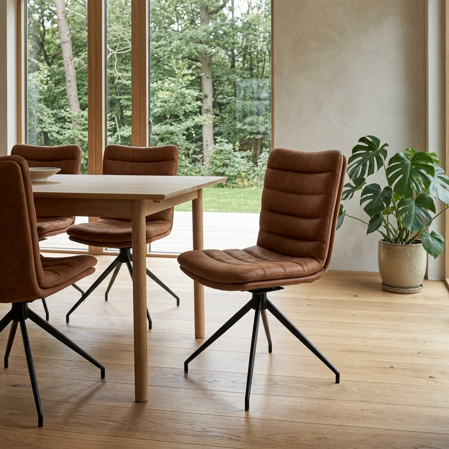 Grafton Spisebordsstol i Cognac Stof med Drejefunktion, Horisontal Syning og Lynlås og Stel i Sort Stål fra Actona | 50,5x65x96,5cm - Billede 1