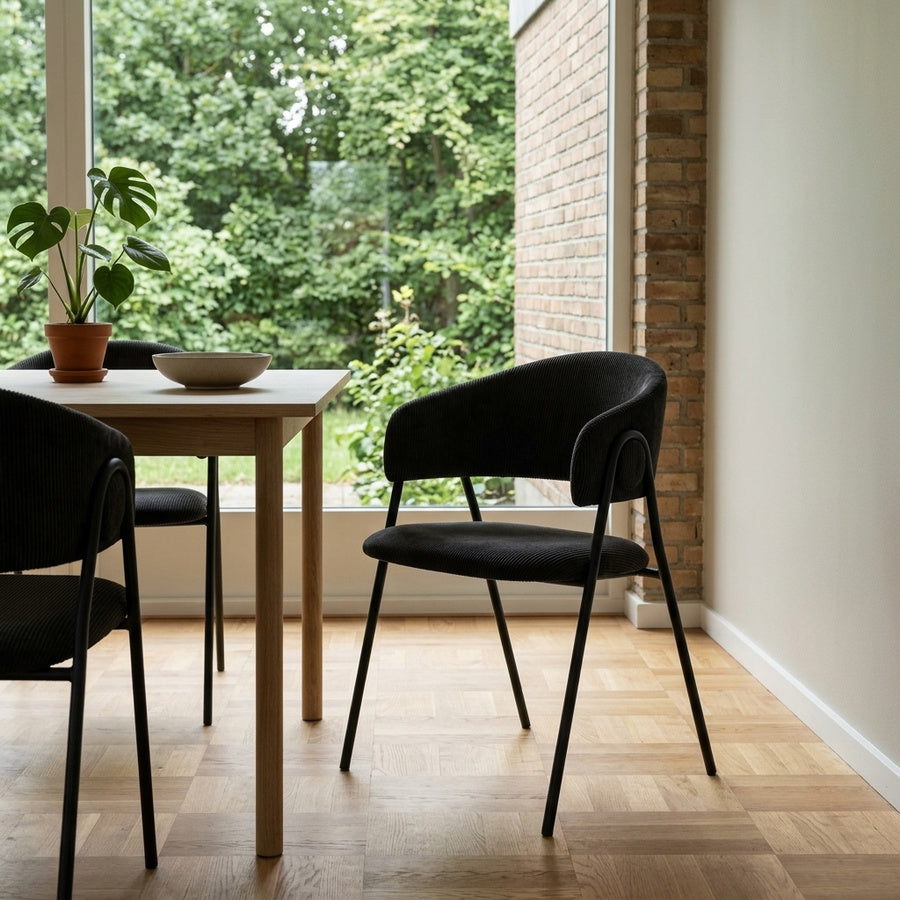 Lina Spisebordsstol i Sort Fløjl med Riller & Sort Stel fra House Of Sander | H78 x B53 x L60 cm - Billede 1