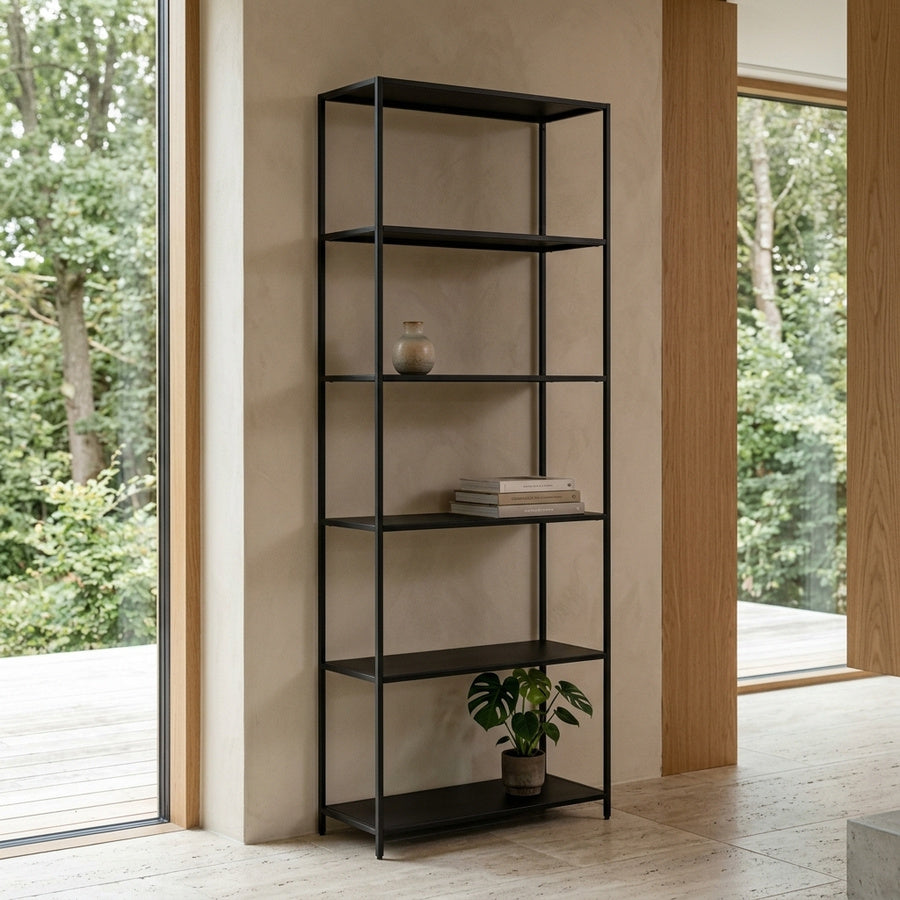 Newcastle Reol i Sort Stål fra Actona | B69,5xD30xH185cm - Billede 1