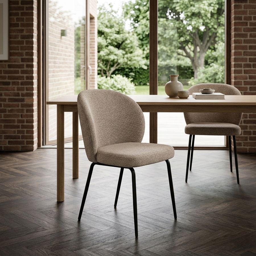 Patricia Spisebordsstol i Beige Stof med Lynlås og Stel i Sort Stål fra Actona | 52x57,5x82cm - Billede 1