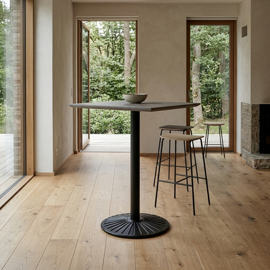 Vidar Snedker Barbord i Massiv Egetræ & Grå Olie fra House Of Sander | B: 80cm. L: 80cm. H: 3cm. - Billede 1 – fra Unique Beds, Home & Living