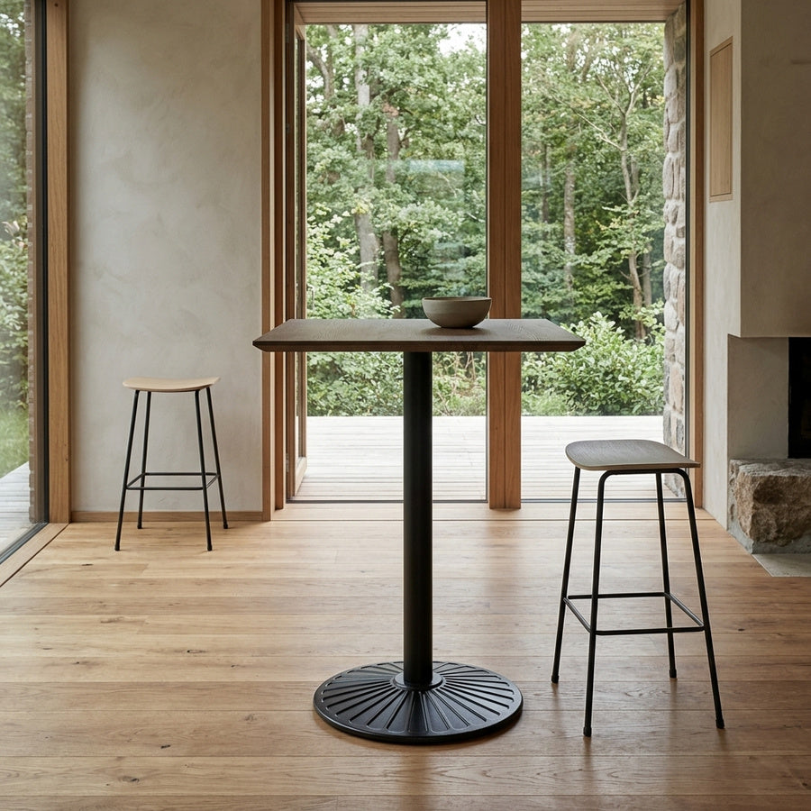 Vidar Snedker Barbord i Massiv Egetræ & Smoked Olie fra House Of Sander | B: 80cm. L: 80cm. H: 3cm. - Billede 1 – fra Unique Beds, Home & Living