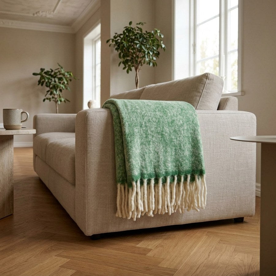 Carmel Plaid i Grøn Uld & Polyester fra House Nordic | B130xL170 cm