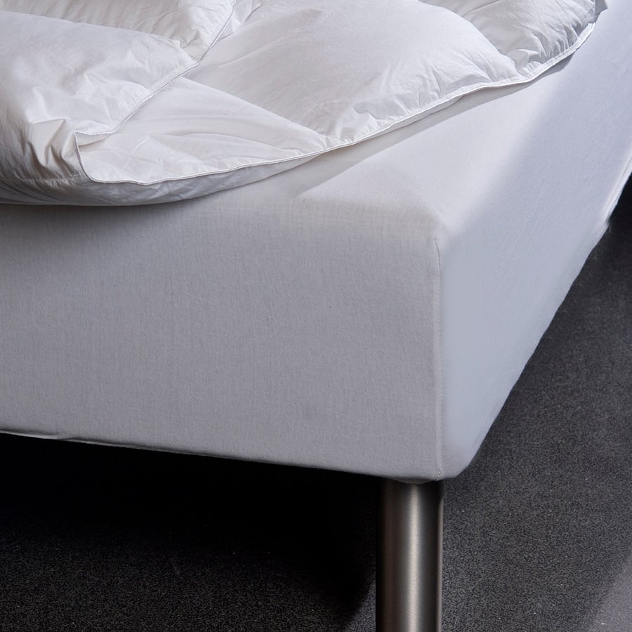 Cloud Faconlagner med Elastik i hjørnerne i 100% Bomuld fra Borås Cotton | 400TC Hotelkvalitet | Hvid