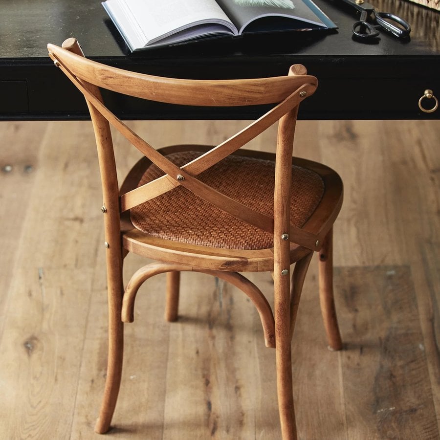 CROSS Spisebordsstol med Kryds i Egetræ & Rattan Sæde fra Nordal | 54x43x89 cm