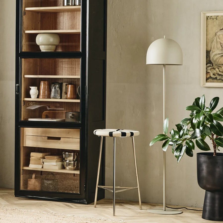 GLOW Gulvlampe i Lakeret Metal fra Nordal | Ø30x146 cm | Beige