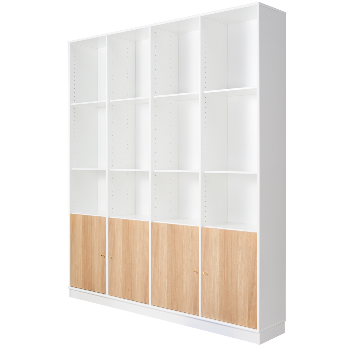Snehvid/Hvidpigm. eg/Messing – Reol med 4 Trælåger og 8 Hylder inkl. 10 stk. Messinggreb fra Mistral by Hammel – fra Unique Beds, Home & Living
