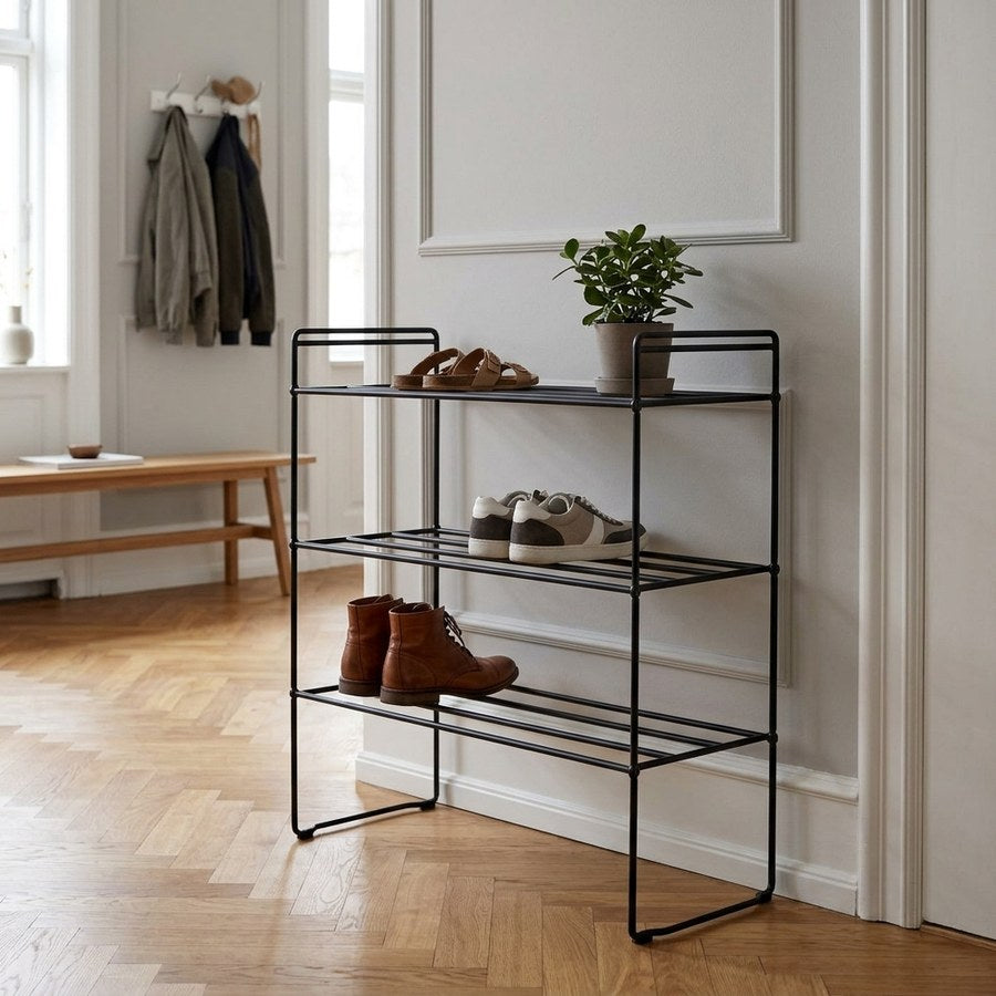 Swansea Skoreol i Sort Stål med 3 Hylder fra House Nordic | B49,5xL25xH60 cm
