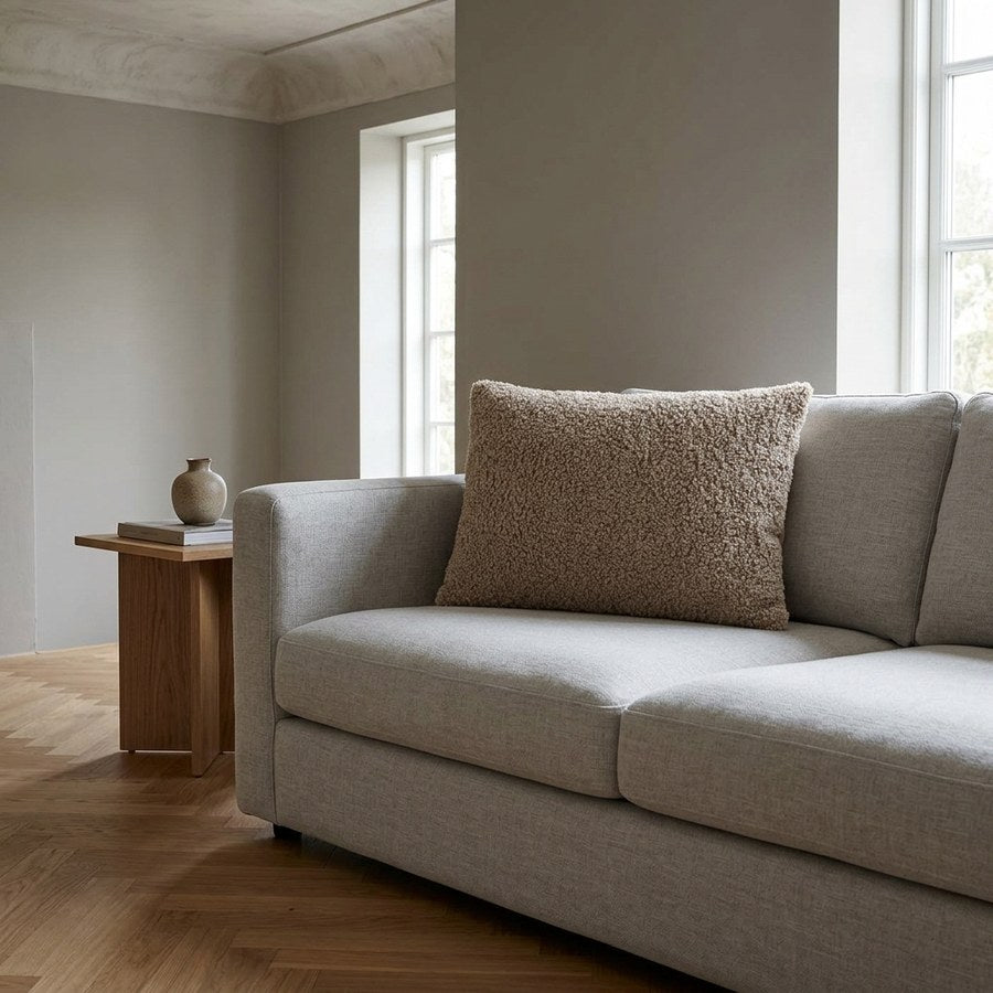 Tavira Pude i Gråbrun Bouclé fra House Nordic | B60xH45 cm