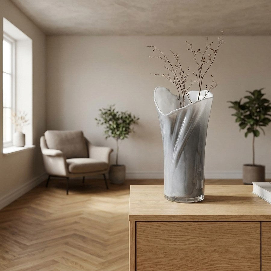 Vase i Grå/Hvid Mundblæst Glas fra House Nordic | B13xL12,5xH24 cm