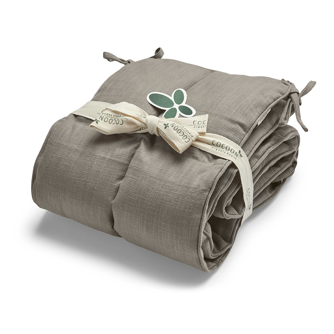 Kapok sengerand til babyseng 60×120, Dusted Brown Kapok sengerand til babyseng 60×120, Dusted Brown