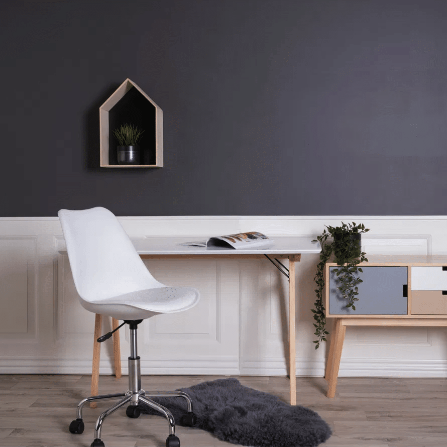 Vojens skrivebord i Massiv Gummitræ fra House Nordic | H75 x120 x60 cm