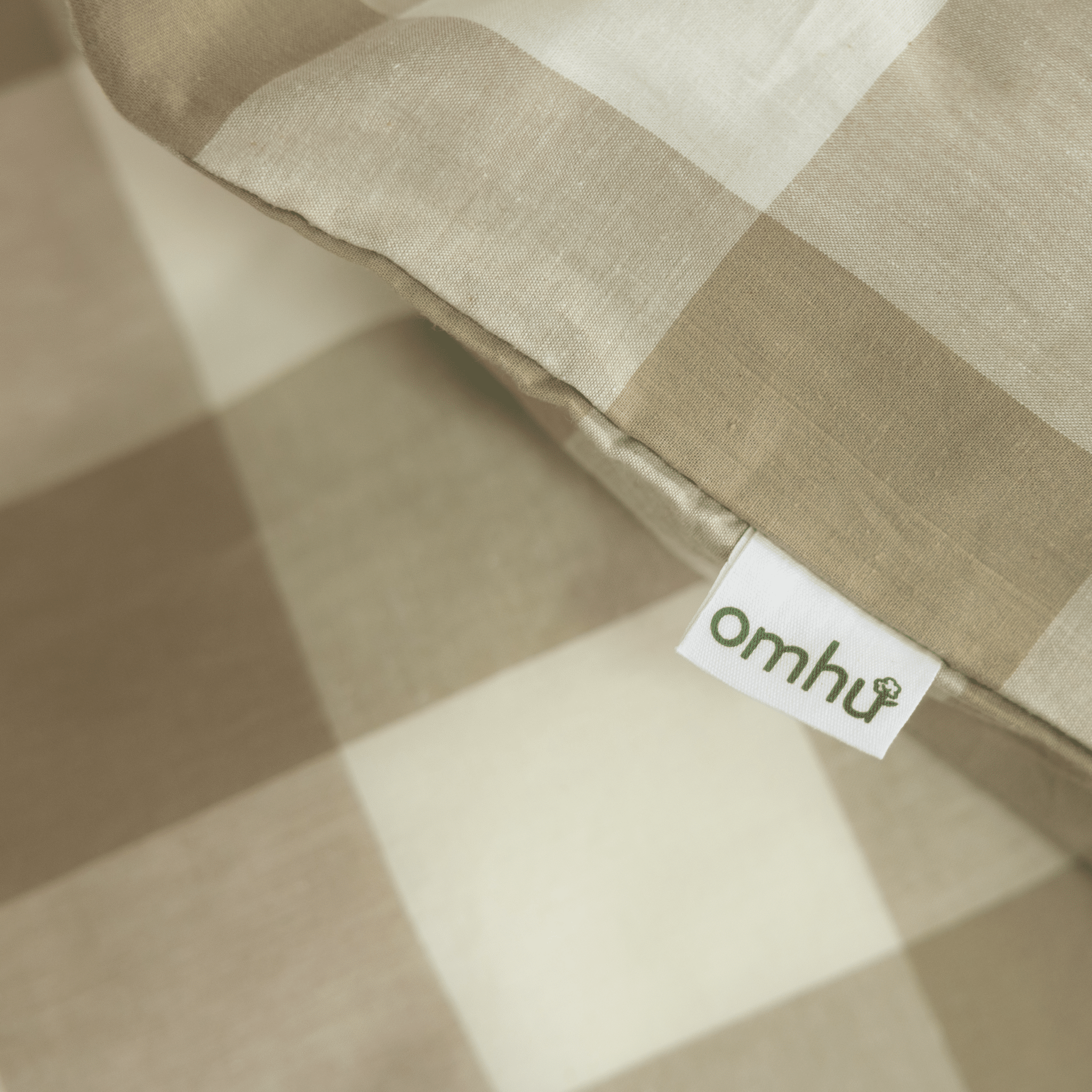 Omhu blok tern off white 1