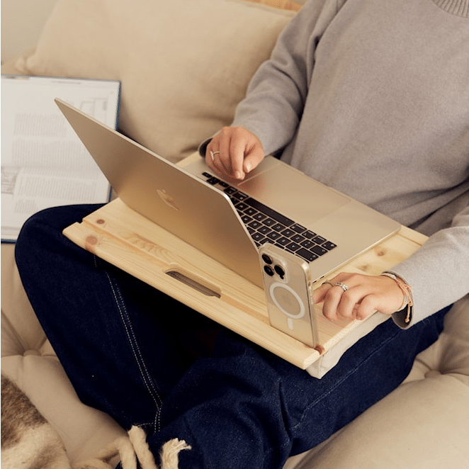 BFF LAP TABLE Fra Karup Design i Massiv FSC Fyrretræ | Japandi 1