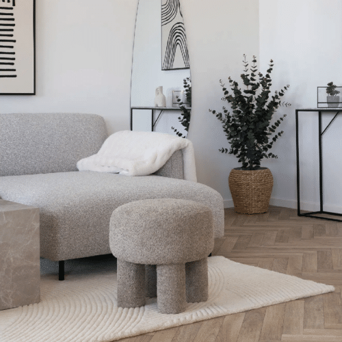 Canberra Puf i Mørk Sand møbelstof Fra House Nordic | Polyester