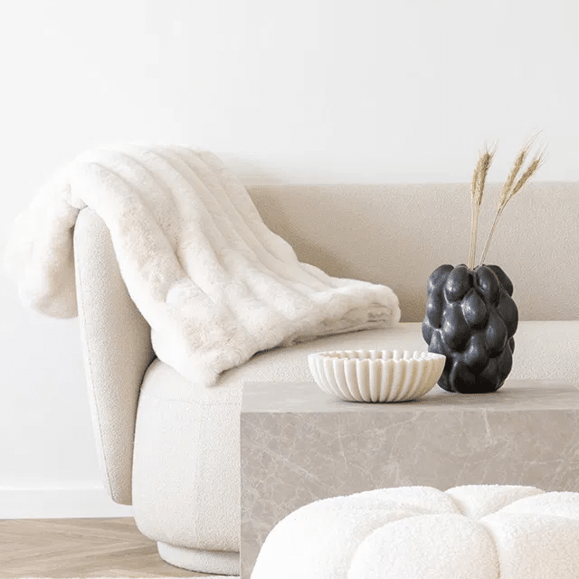 Galena Plaid Hvid Fra House Nordic | Imiteret Pels – 130×180 cm