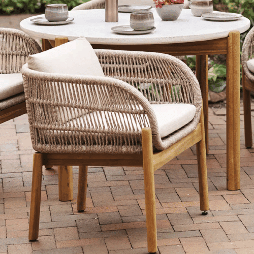 Terracina Spisebordsstol med Ben i Akacietræ inkl. Beige Hynder fra House Nordic | L65xB64,5xH71cm