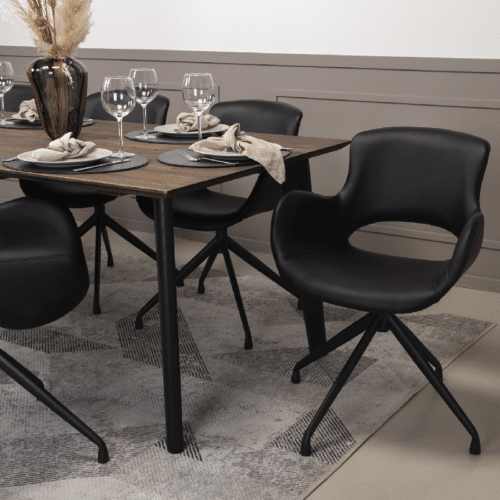 Luna Spisebordsstol i Sort Brasiliansk Okseskind & Sort Roterbart Stel fra House Of Sander | H82,5 x B57 x L50 cm