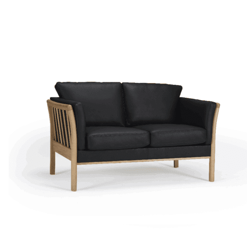 K129 2-Personers Sofa med Træben fra Scandinavian Upholstery | Flere Farver