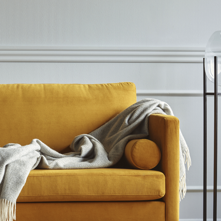 K372 Lænestol : Loungestol Sofa med Egetræsben fra Scandinavian Upholstery | Flere Farver