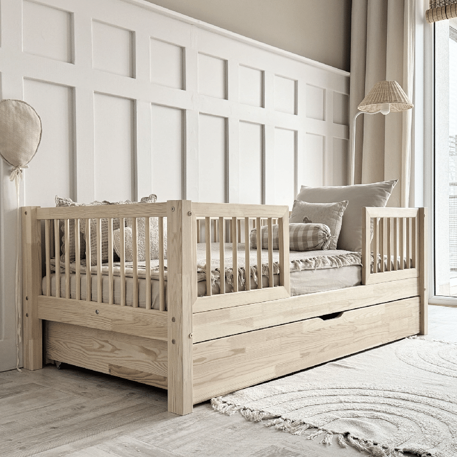 Sofia Duo Sengeramme i Træ med Skuffe Rund Sengehest fra Raw Kids | Flere Størrelser