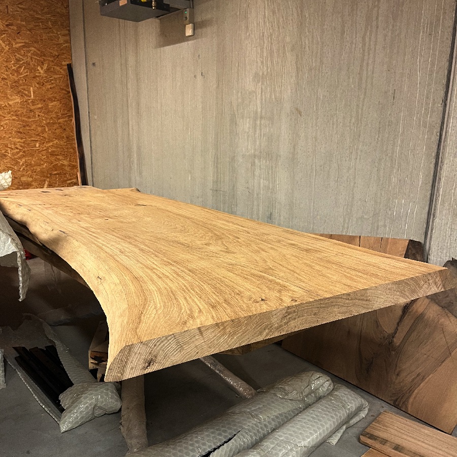 Egetræ 1 planke fra Unique Handmade Furniture, hos Uniquebeds home & living 4