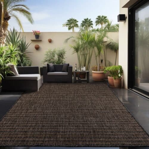 Lottie Indendørs/Udendørs Gulvtæppe i Sort med Simple Striber fra Rugs by Uniquebeds Home & Living | Flere Størrelser