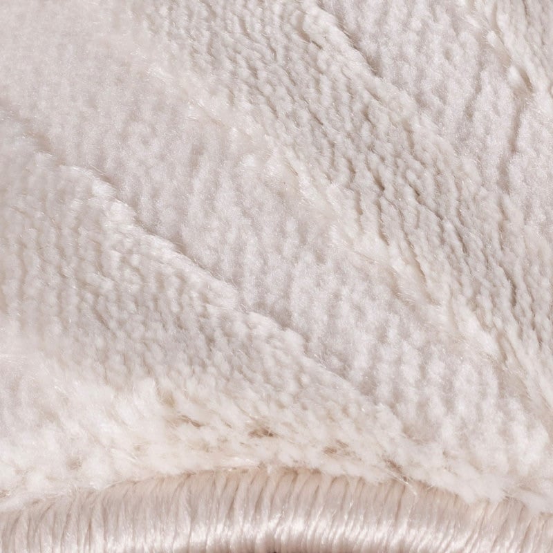 Luna Cremefarvet Gulvtæppe med Simpelt Mønster fra Rugs by Uniquebeds Home & Living | Flere Størrelser 3