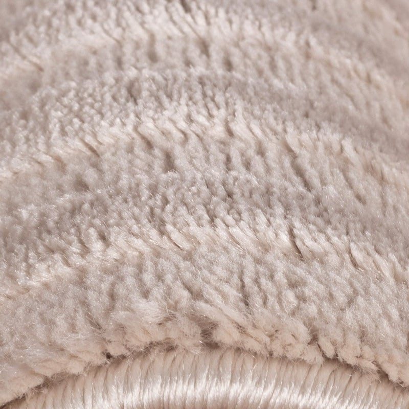 Maeve Beige Gulvtæppe med Simpelt Mønster fra Rugs by Uniquebeds Home & Living | Flere Størrelser 3