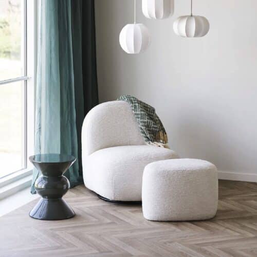 Milo Loungesæt med Loungestol og Puf i Off-White fra House Nordic | L74xB67xH70cm