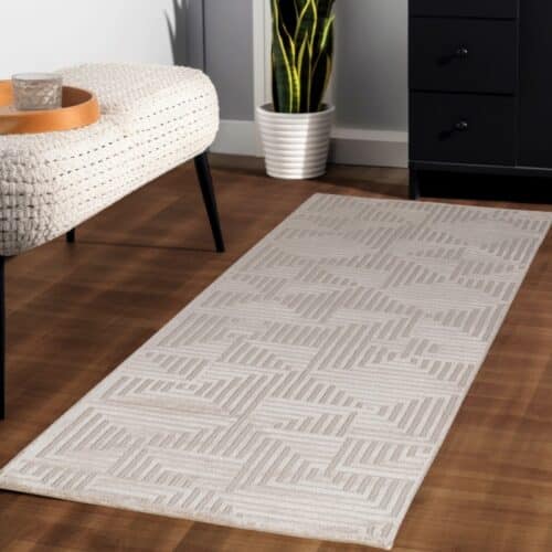 Ruby Gulvtæppe i Beige med Simpelt Kantet Mønster fra Rugs by Uniquebeds Home & Living | Flere Størrelser