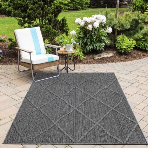 Zara Indendørs/Udendørs Gulvtæppe i Grå med Simpelt Ternet Mønster fra Rugs by Uniquebeds Home & Living | Flere Størrelser